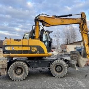 foto excavator JCB JS 145 W
