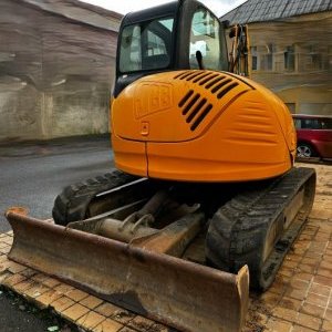 foto 8.3t excavator ofset rubber JCB 8080