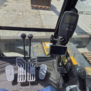 foto 24t excavator eko oil JCB JZ235 hydr.cutter too! tracked digger