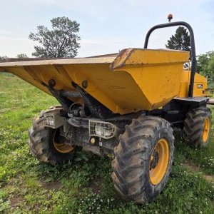 foto 6t/6m3 dumper 4x4 JCB 6TST