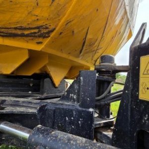 foto 6t/6m3 dumper 4x4 JCB 6TST
