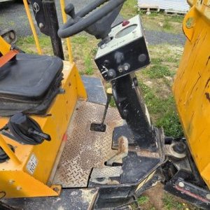 foto 6t/6m3 dumper 4x4 JCB 6TST