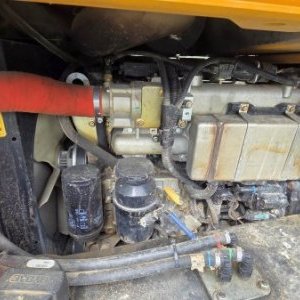 foto 6t/6m3 dumper 4x4 JCB 6TST