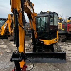foto 6.6t offset powertilt JCB 65R1 excavator digger tracked