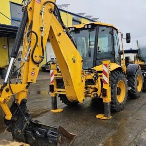 foto low hours JCB 4CX backhoe loader